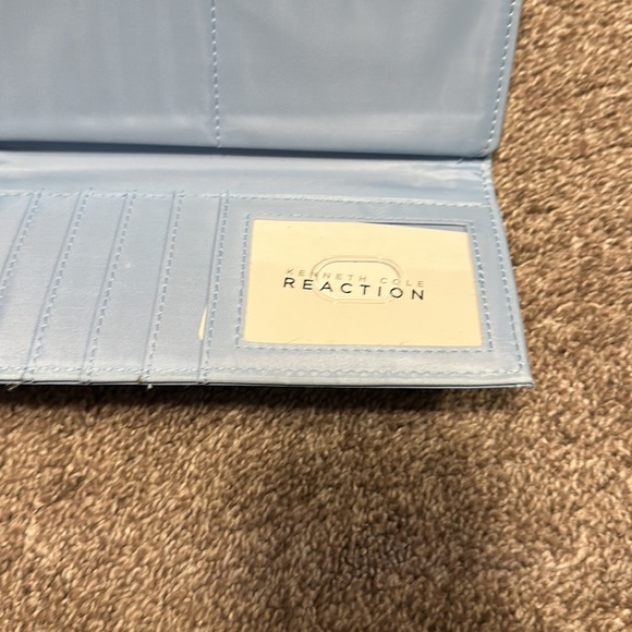 Wallet - Picture 3 of 5